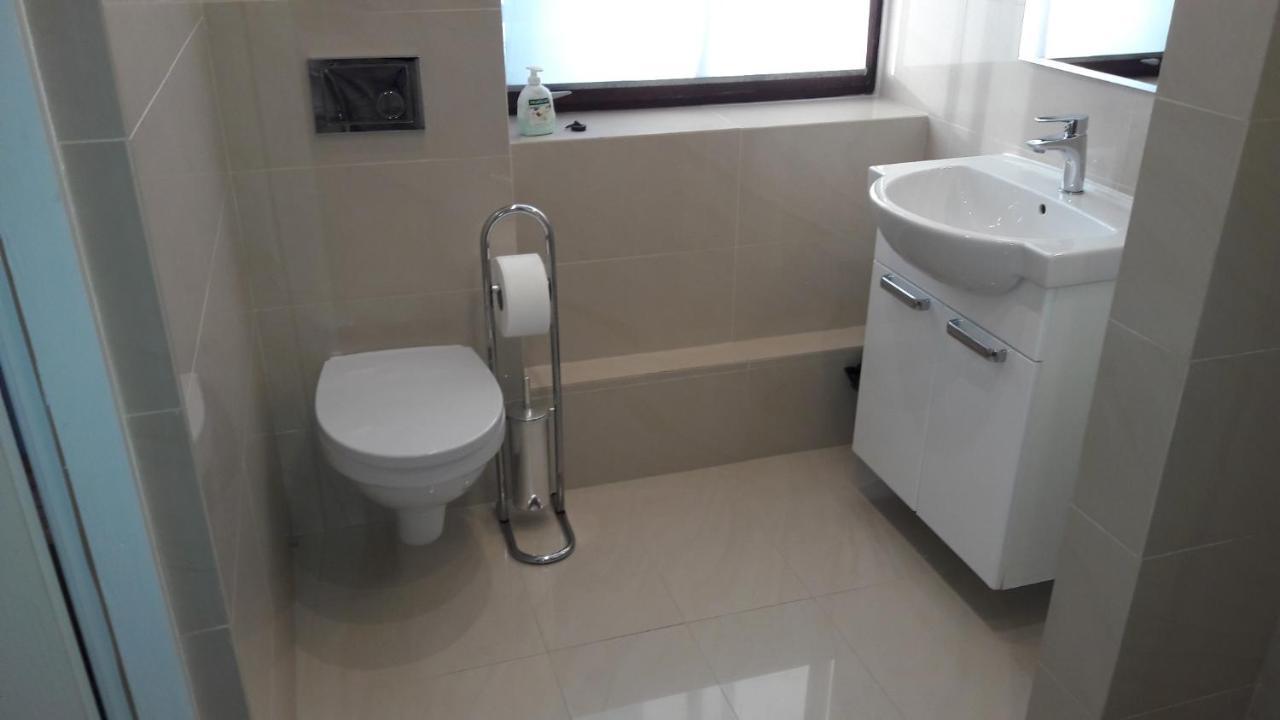 Wytchnienie Appartement Lublin Buitenkant foto